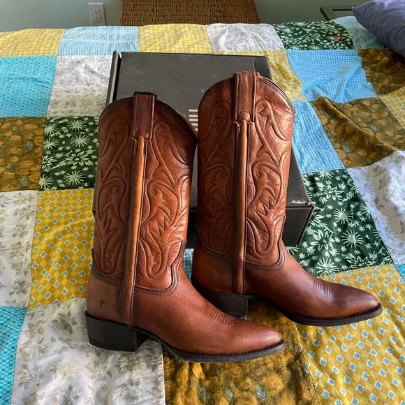 Frye Bruce cowboy boots - Picture 3 of 8